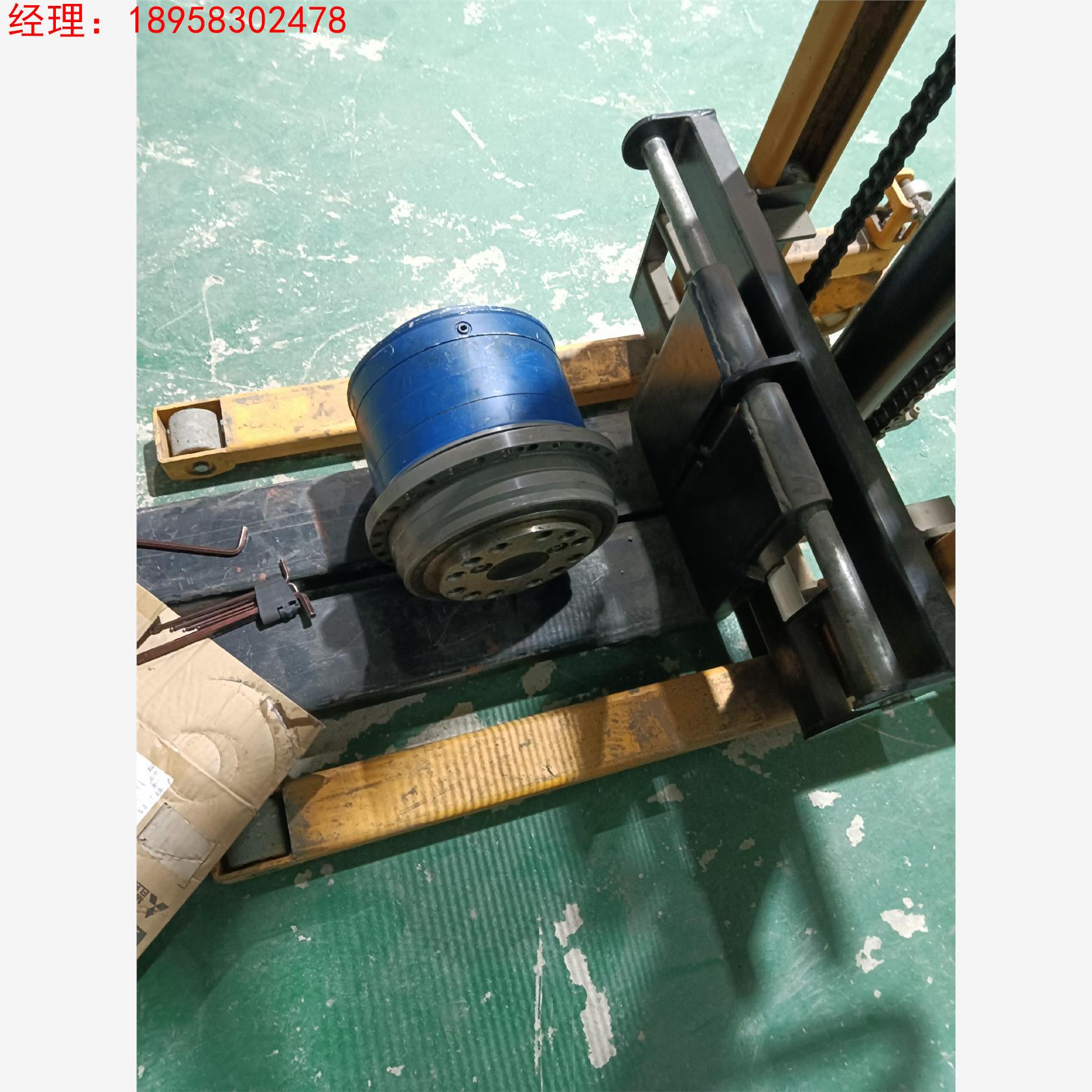 阿尔法  减速机  标签被人为刮掉   看不到型号  有磕碰议价