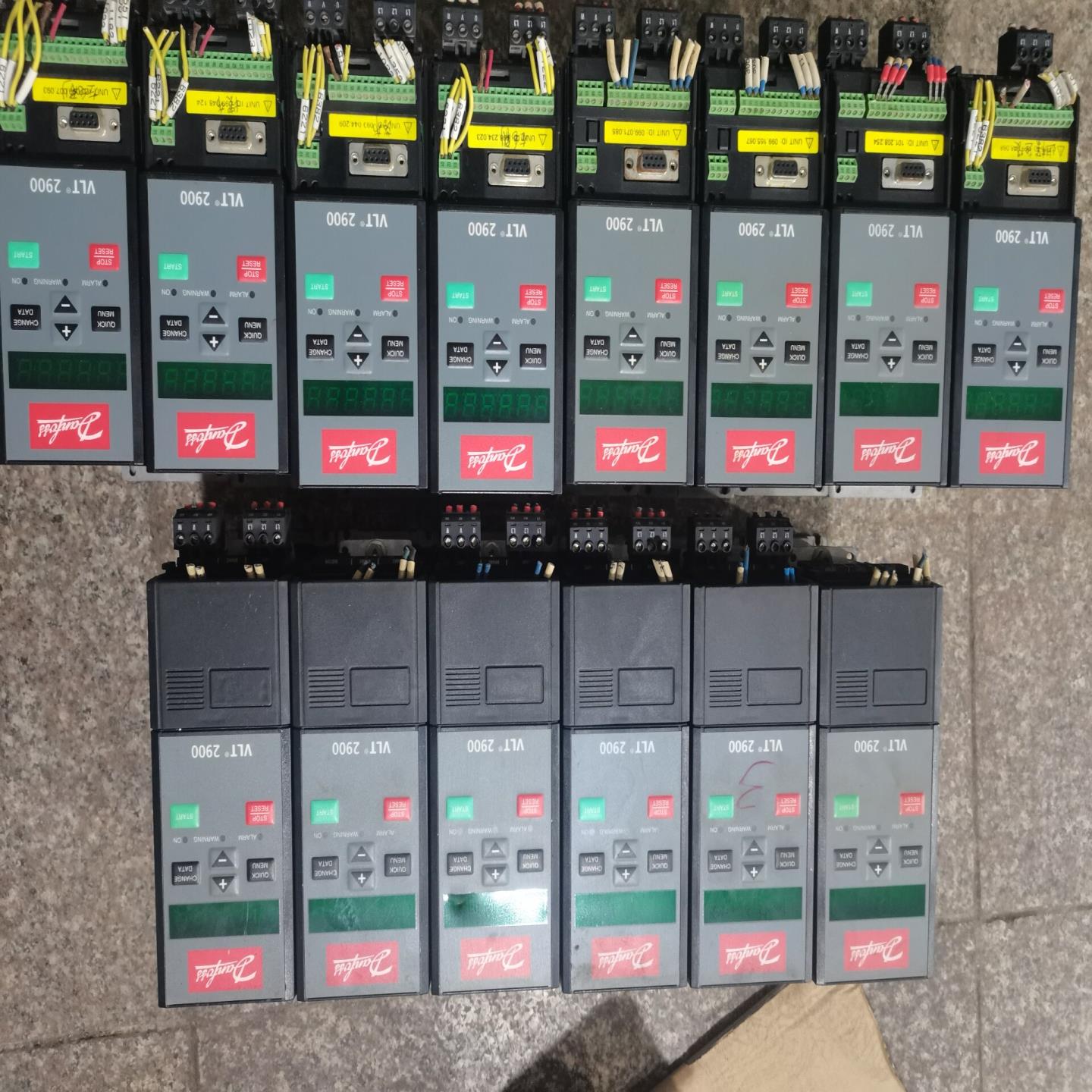 丹佛斯VLT2915PT4B20STR0DBF00A00C1