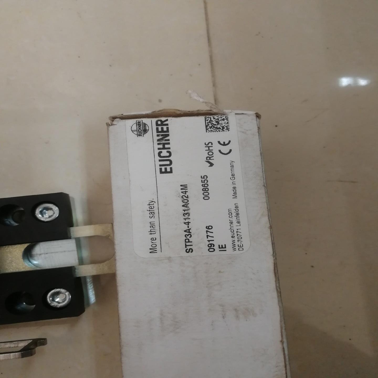 EUCHNER安士能.STP3A-4131A024M全新安全