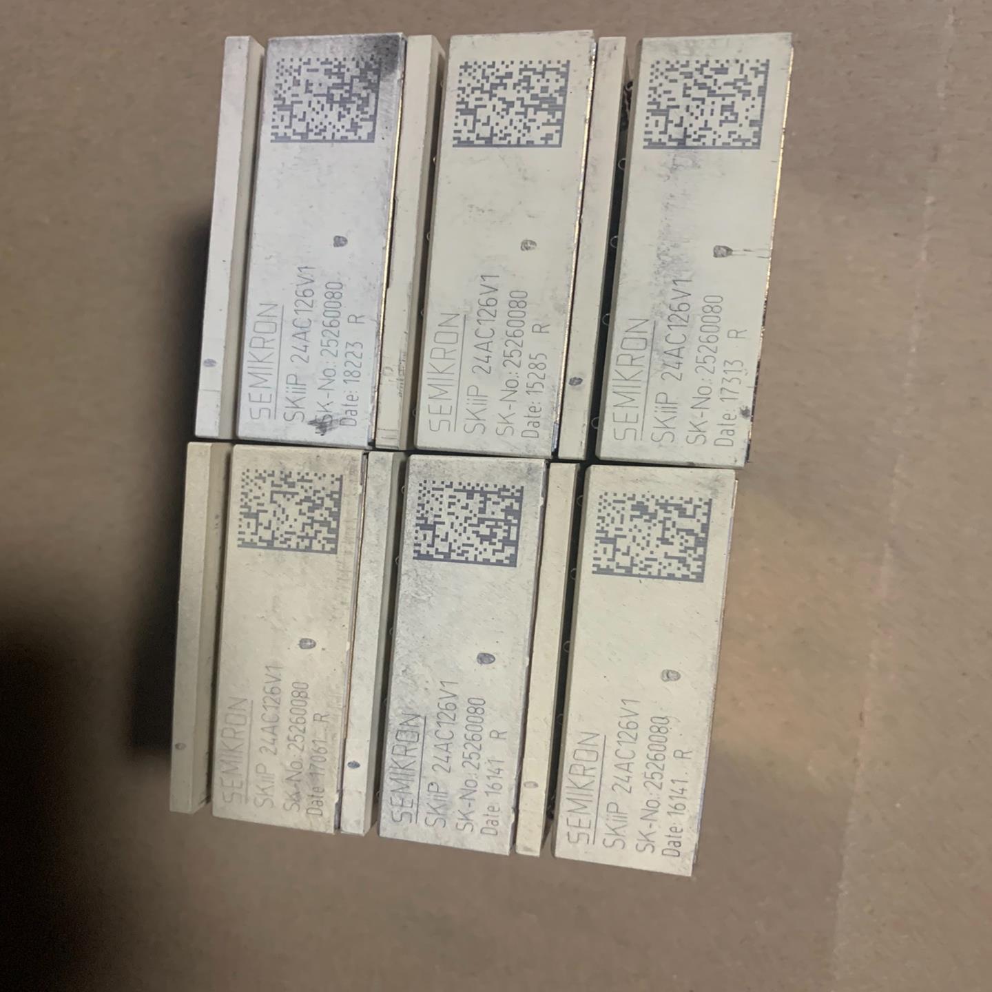 SKiiP 24AC126V1IGBT模块功率模块(崽崽配件)