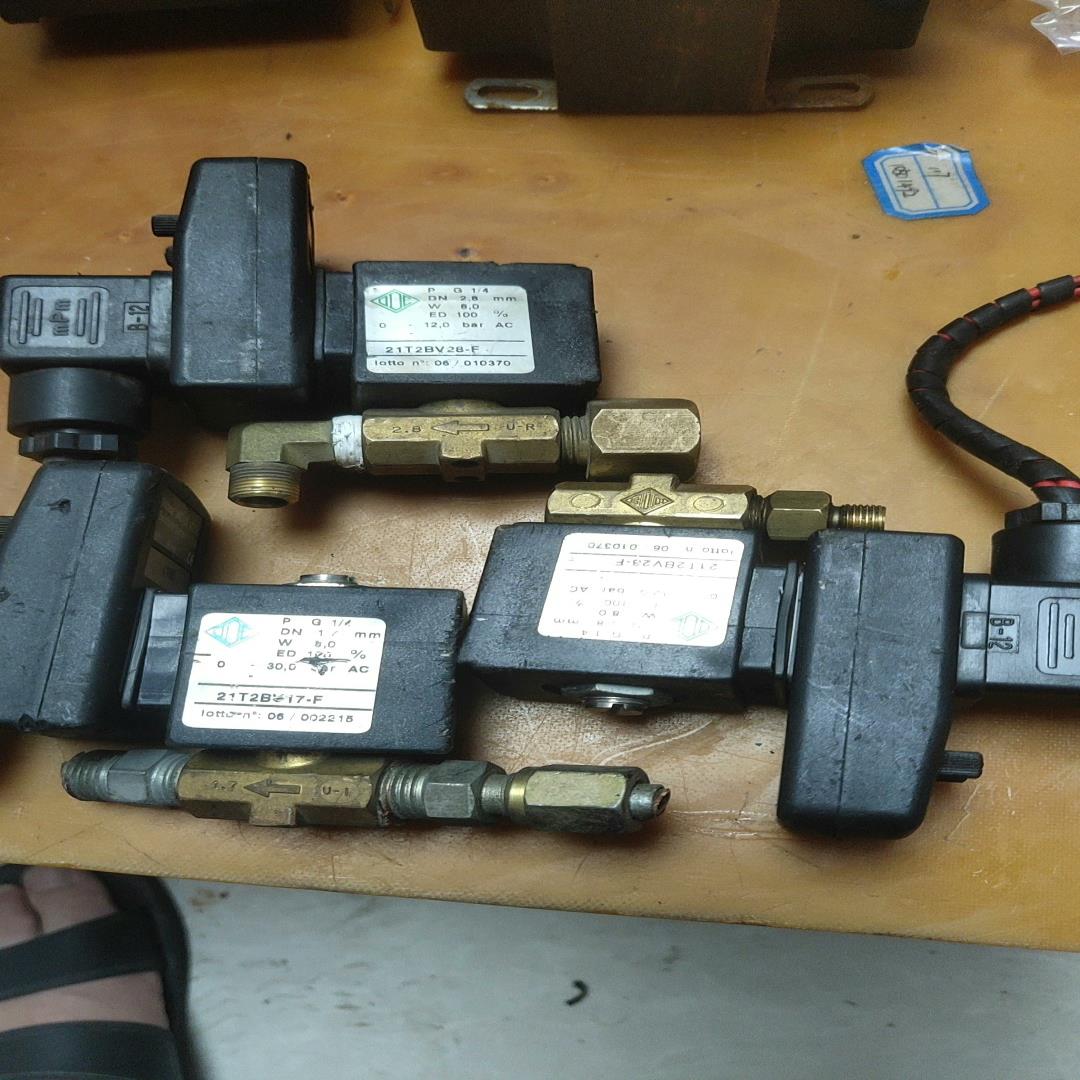 意大利ODE电磁阀21T2BV28-F    21T2BV1