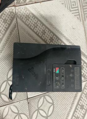 [德峰]变頻器，Y640功效kwV5.5T5R5A0，380，4功-