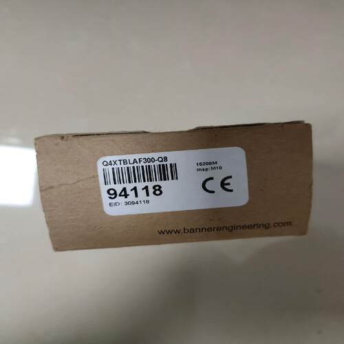 BANNER巴鲁夫 Q4XTBLAF300-Q8 全新原装，