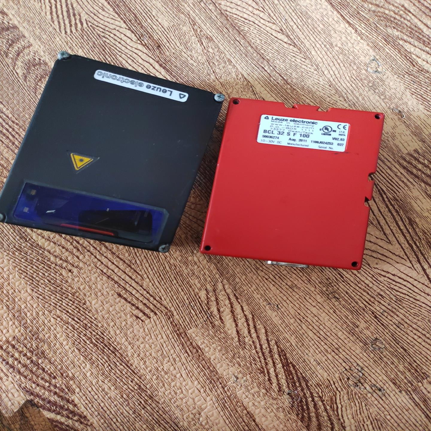 （设备配件）实物 传感器 BCL32SF100光电LEUZE 光电开关