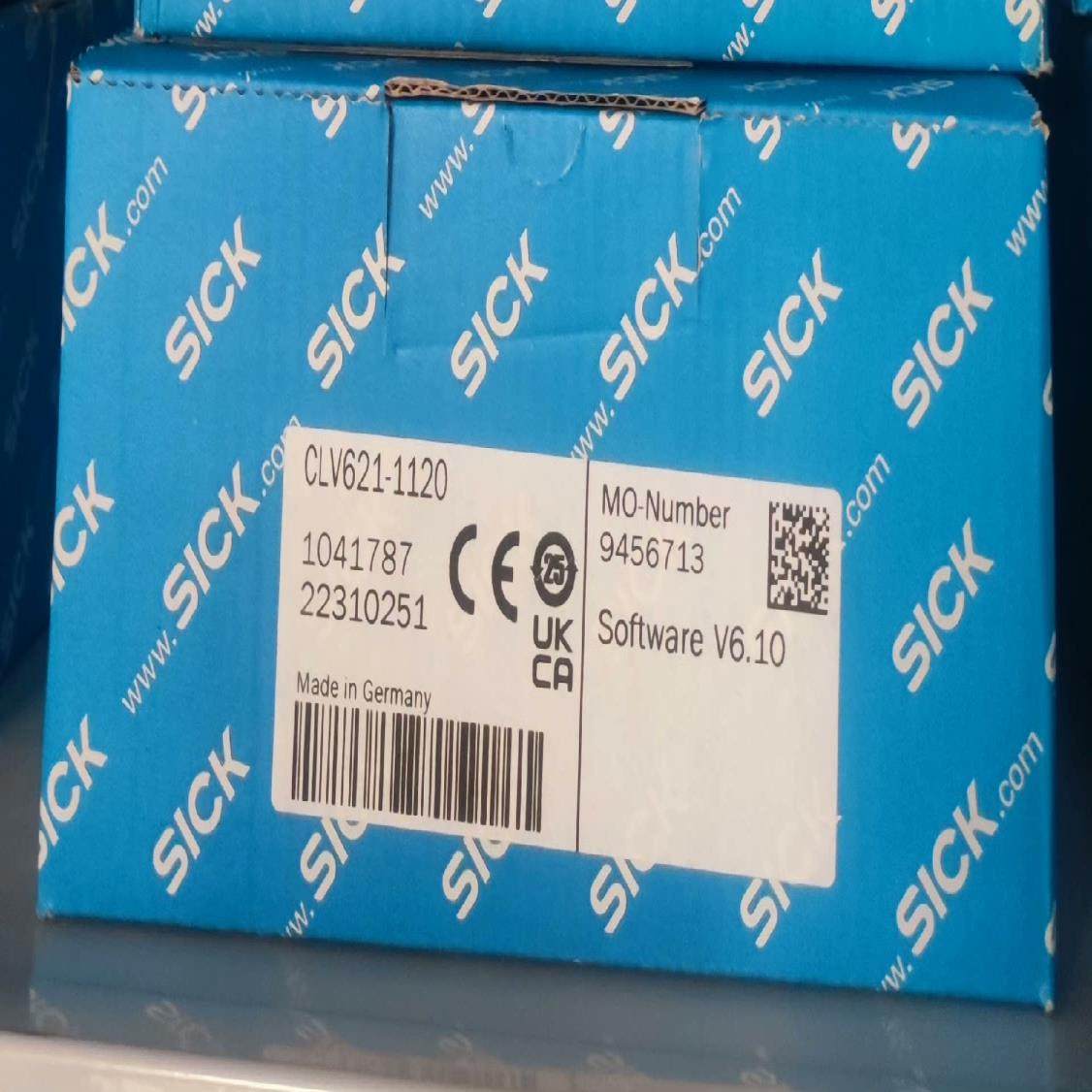 西克CLV621-1120 *3个