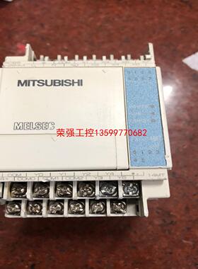 【荣强工控】三凌FX1S一14MT一001编程器。成色如图。