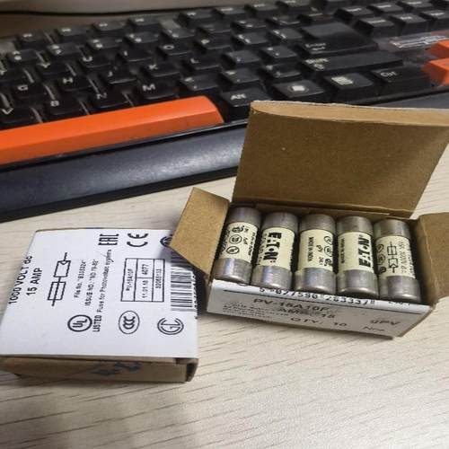 巴士曼熔断器PV-15A10F 实物拍照，全新原装