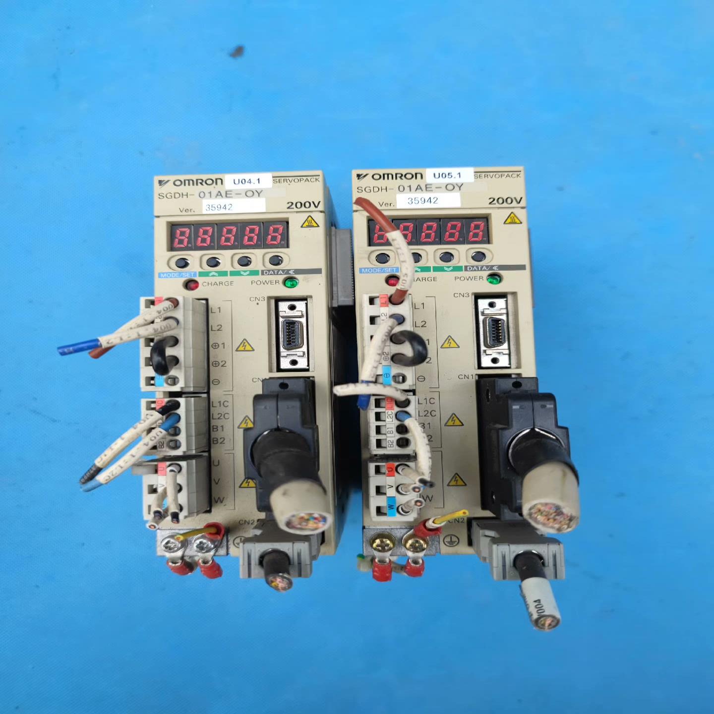 安川伺服驱动器  SGDH-01AE-OY