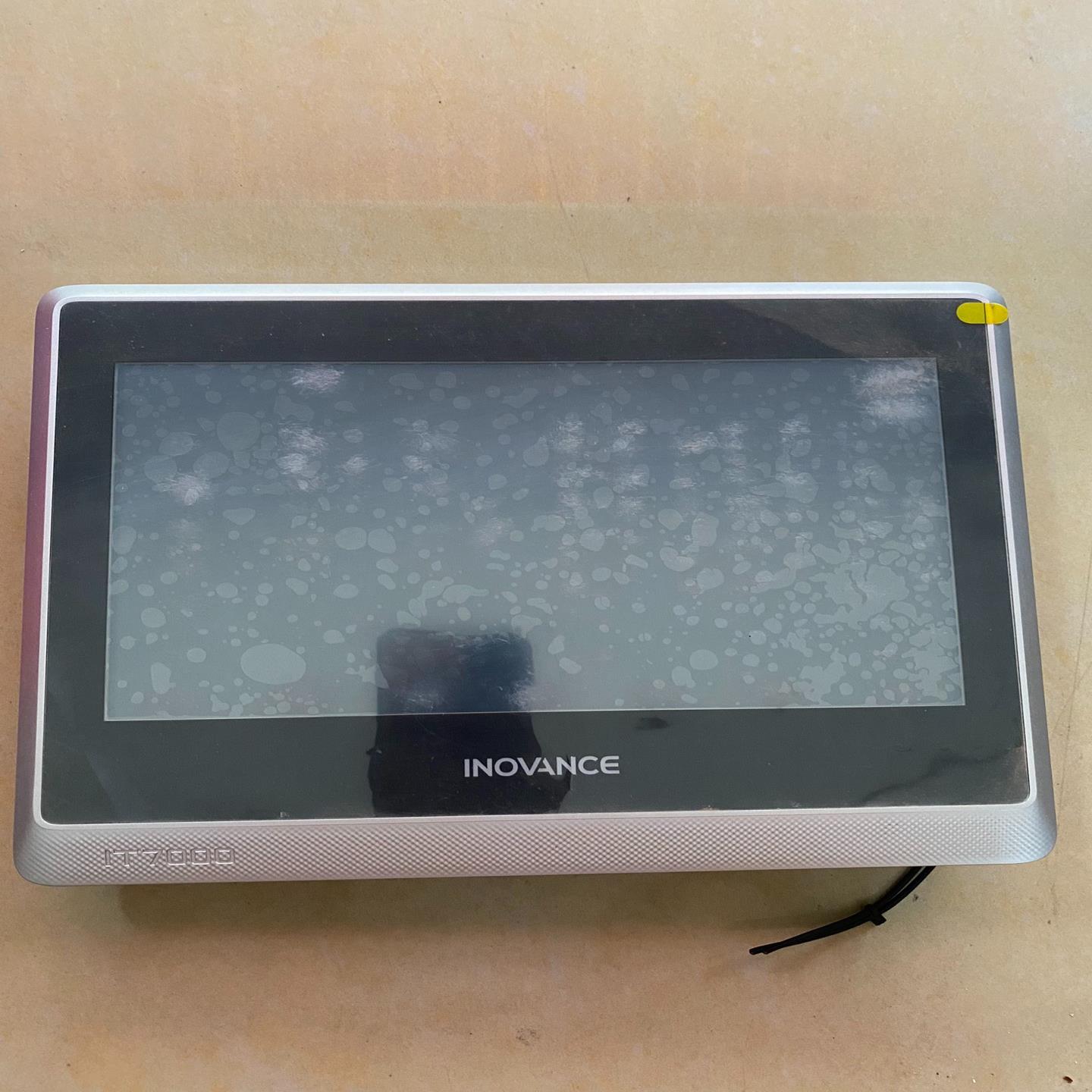 现货汇川触摸屏IT7100S成色可以功能完好