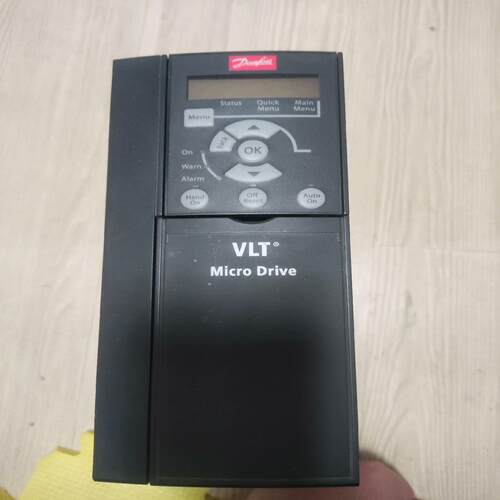 （设备配件）丹佛斯5.5KW变频器FC-051P5K5T4E20H3BX