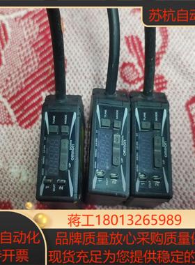 ZX1-LD100A81 智能激光传感器 实物