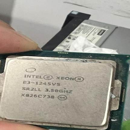 英特尔 志强系列处理器  Intel E3-1245V5