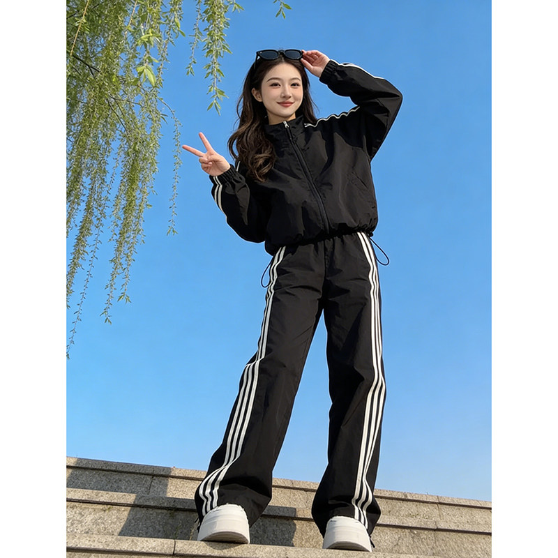小个子休闲运动风三条杠外套女春季2026新款巨好看休闲长裤两件套