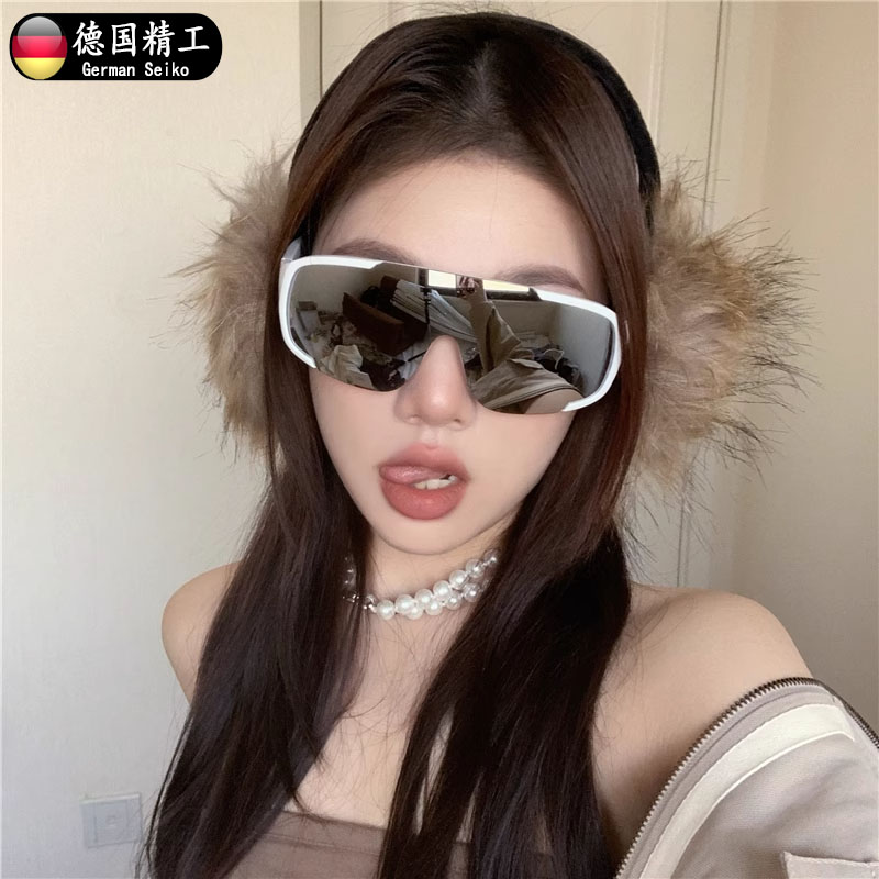 德国户外登山运动水银色骑行防风护目滑雪地太阳眼镜女款显瘦墨镜
