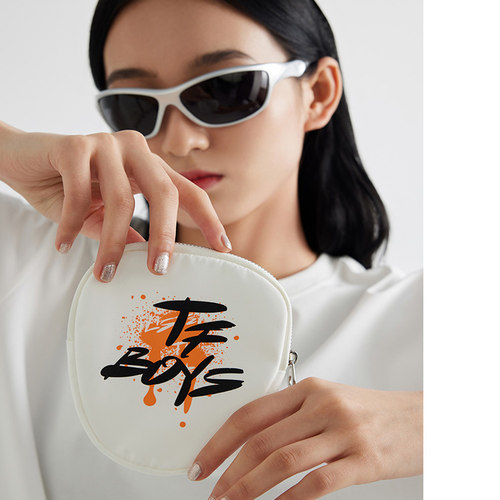 VOBA十周年纪念T恤小包