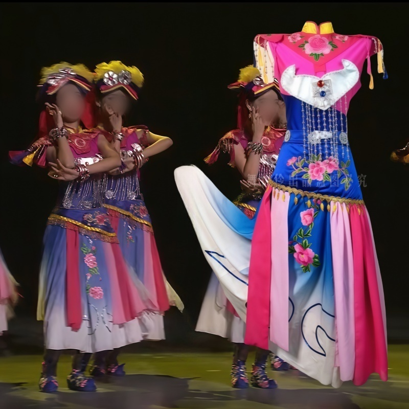 《盘铃声声绕山岗》专业定制女子群舞民族舞蹈演出服舞台演出服装