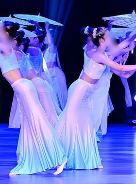 北京艺术节女童民族舞鱼尾裙定制