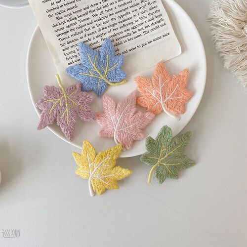 Maple leaf season!New embroidered cloth hair clip BB clips I