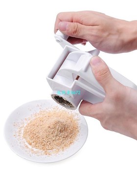 Cheese Graters Hand-Cranked Cheese Grater Rotary Ginger Choc