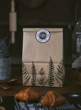 10 hand painted oil proof kraft paper toast bags, European b