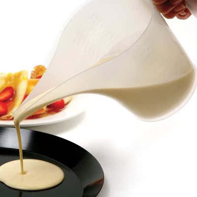 2pcs Long Spout Funnel Pitcher Transparent Cake Making Measu