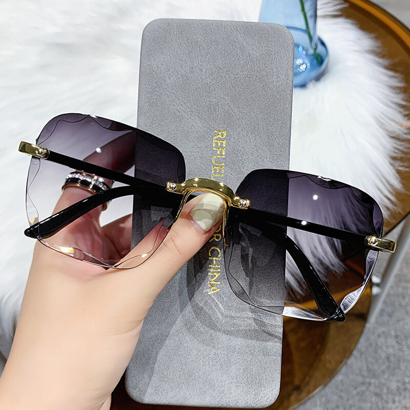 Classic Vintage Square Sunglasses Woman Gradient Mirror Fram