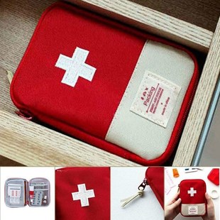 Outdoor First Aid Kit Bag Pouch Travel Medicine Package Emer