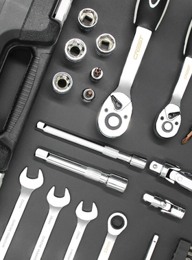 Red Auto Repair Tool Set Decoration Car Ratchet Socket Wren