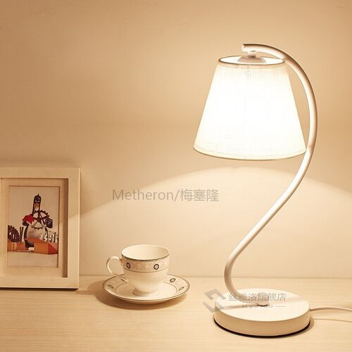 Concise Eyeshield Led Desk Lamp Bedroom Bedside To Work In A