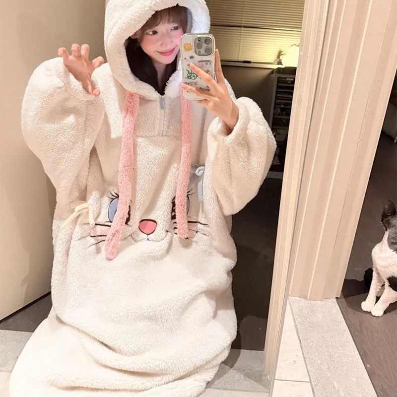 珊瑚绒睡衣女秋冬季新款甜美可爱风连帽睡袍加厚家居服可外穿