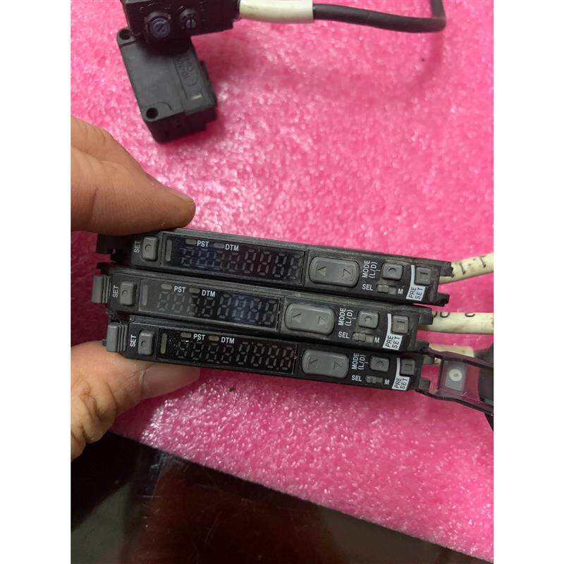 议价非实价议价议价议价;基恩士光纤放大器,FS-N11N,包好,议