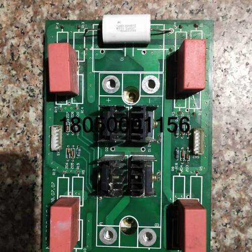 议价英飞凌模块F4-50R12MS4成色可以功能完好包好用