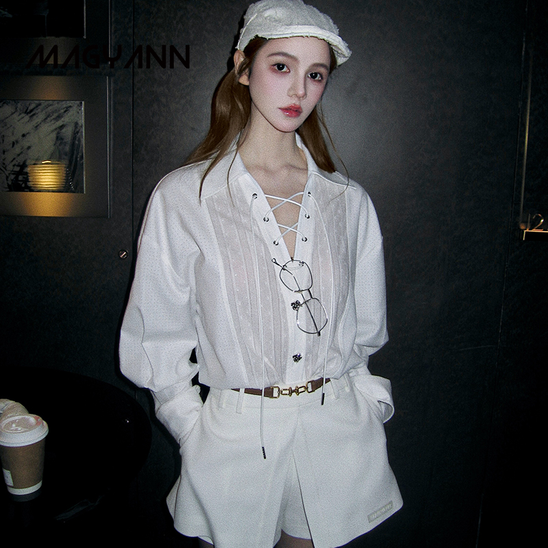 【白鹤】Magyann设计师原创2025秋V领通勤镂空拼接系带拼接衬衫女