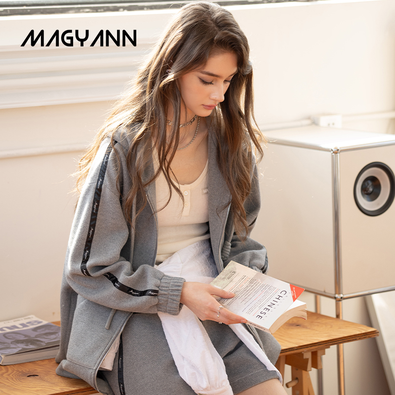 【雾凇】Magyann设计师2025秋减龄连帽运动撞色织带休闲卫衣外套