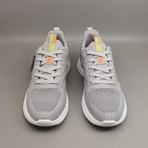 镂空透气防臭运动鞋步狮