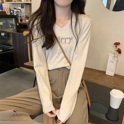 纯棉长袖T恤女V领宽松显瘦