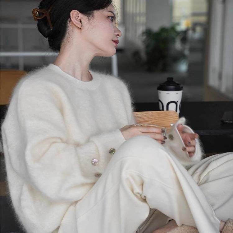 DORACTR 雾感奢美！马海毛小香风白色毛衣女春软糯针织衫慵懒上衣,女装/女士精品,大码内搭,淘宝优惠券,粉丝福利购,淘宝优惠卷