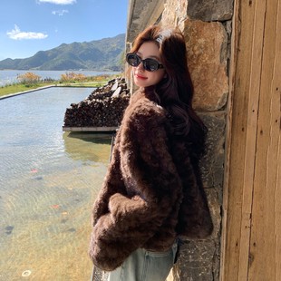 高级感立领环保小湖羊毛毛外套女冬季短款小个子皮毛一体皮草外套