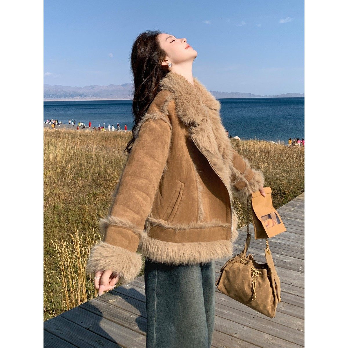高级感覆古羊羔毛外套女冬季加绒加厚小个子皮毛一体麂皮绒短外套,女装/女士精品,短外套,淘宝优惠券,粉丝福利购,淘宝优惠卷