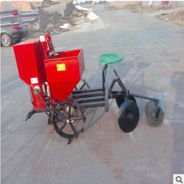 现货供应农用土豆播种机 双垄双行马铃薯播种机 土豆播种机