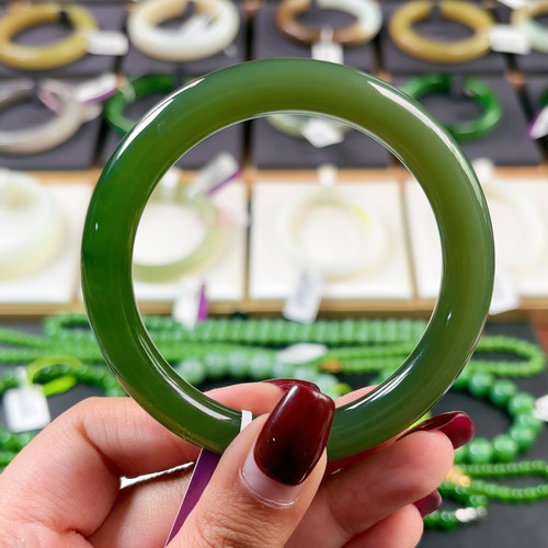 v6 59.3碧玉高色艳底艳阳路猫眼无瑕疵无包容王炸捡漏正价23000