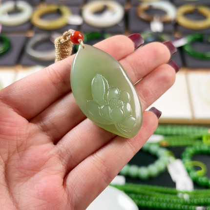 v3 粉青猫眼玉兰花无瑕疵无包容王炸捡漏正价1280