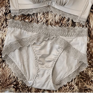 你买过的日记蕾丝性感女士法式无痕诱惑中腰内裤均码2120配套