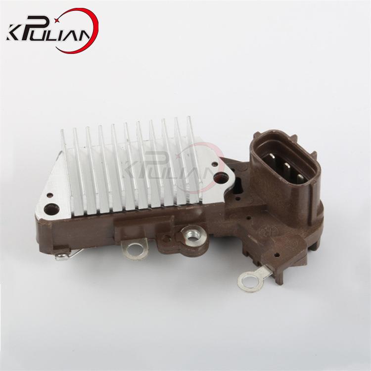 汽车发电机电子调节器汽车电子调节器IN439 12600015801260001670