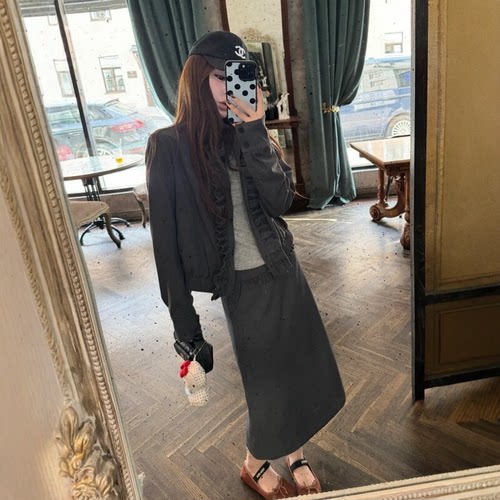 超火女装套装通勤风修身上衣半裙