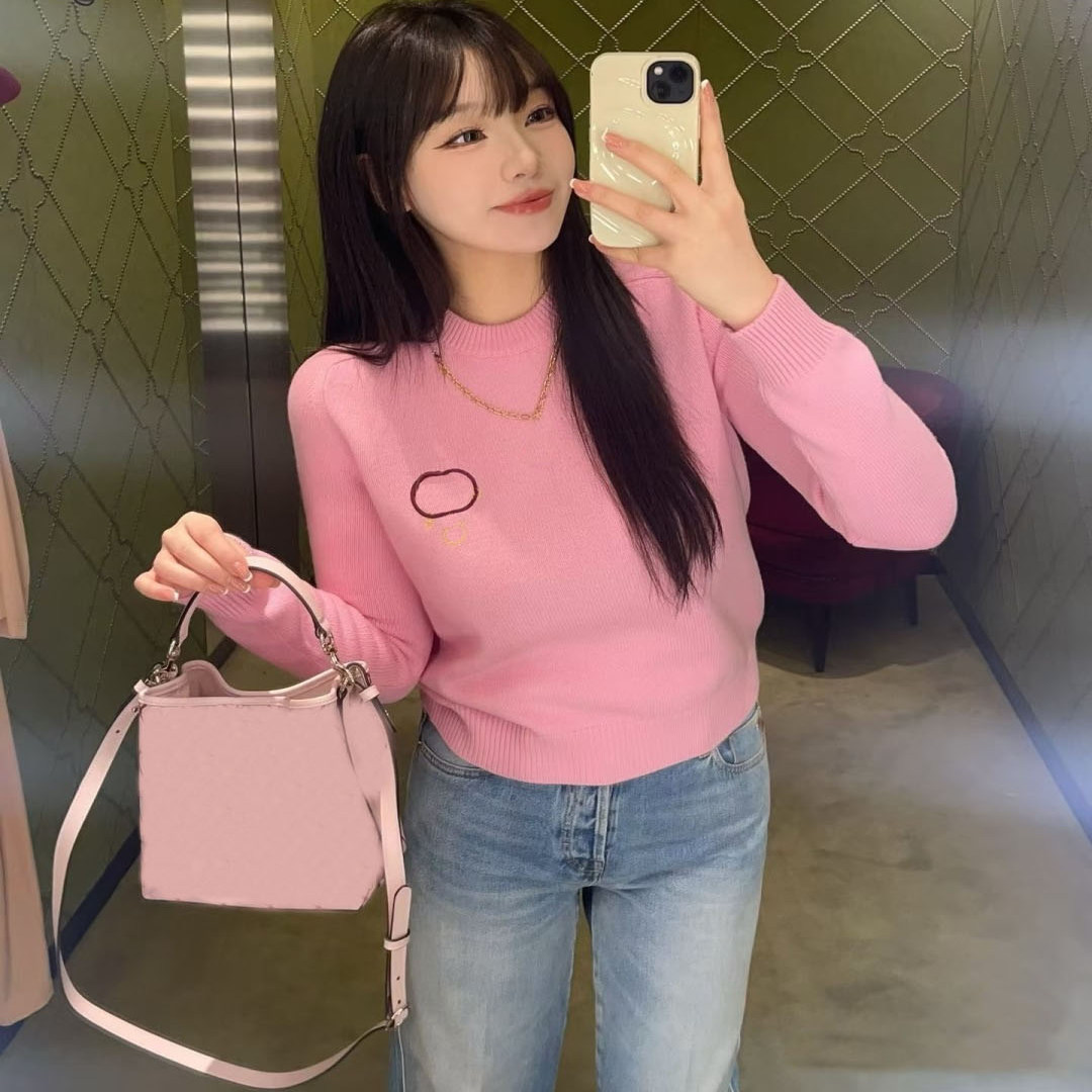 南油HLIQUN超好看圆领软糯针织衫女秋冬内搭毛衣修身长袖上衣