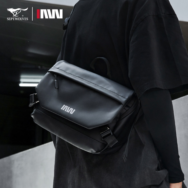 七匹狼大容量斜挎包男士包包通勤单肩包个性潮流胸包运动骑行包