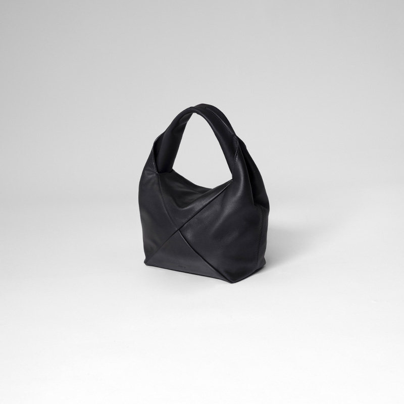 YEESIYEESISOFT荔枝纹托特包