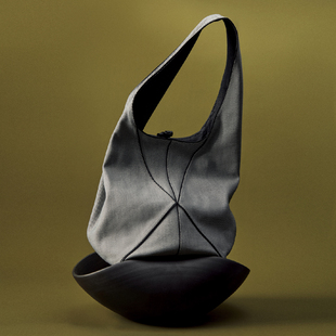 大容量通勤包手提单肩包包女26年新款 YEE SIX水桶包小众设计师款