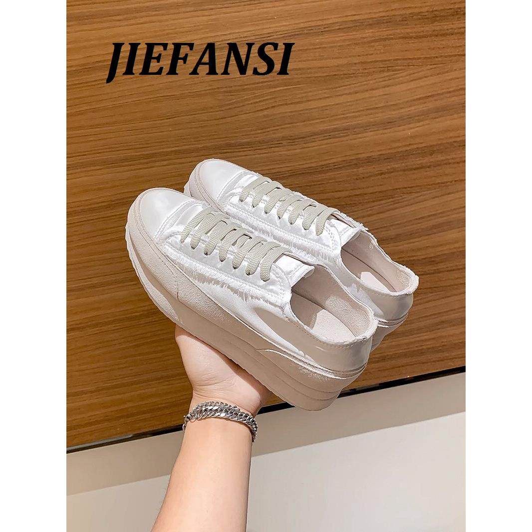 JIEFANSI香港厚底小白鞋女2025春季新款内增高绸缎西班牙小众单鞋